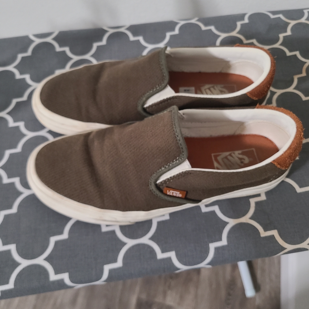 Vans Olive Green Sneakers Casual Comfort